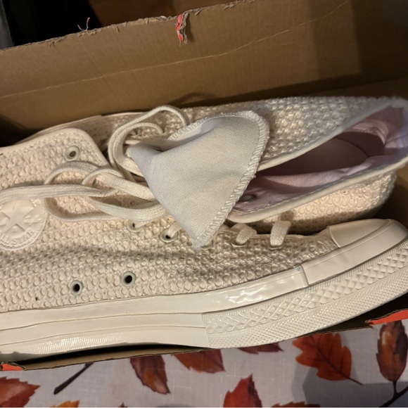 Converse Chuck 70 White & Lilac Crochet Knit Unisex High Top Shoes W13 M11 NIB - Picture 1 of 3